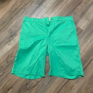 Green Nike Golf Shorts 34